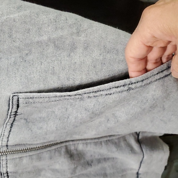 Lauren Moshi Gray Burnout Full Zip Hoodie with Graphic Design in the Back - Picture 6 of 7